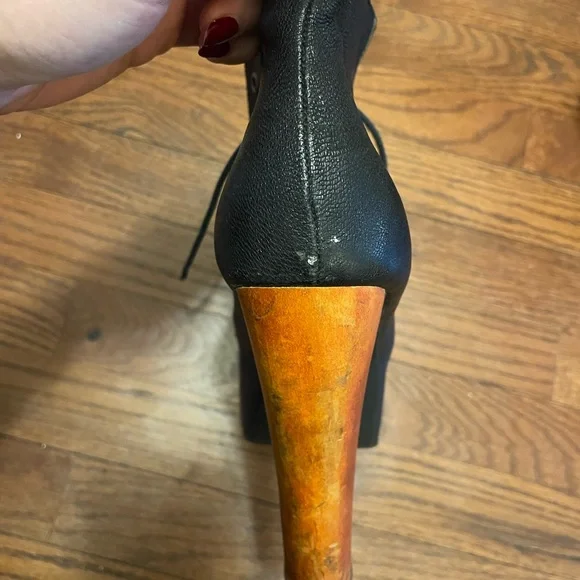 Black Lace-Up Platform Boots - Picture 4 of 4